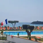 Hotel Cristina
