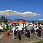 Hotel Cristina 3*
