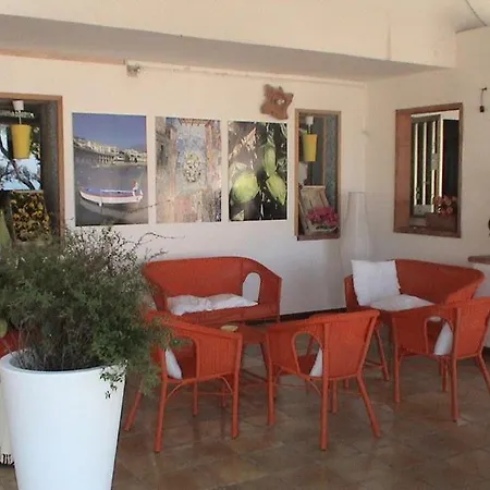Hotel Cristina 3*