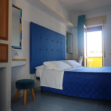 Cristina Hotel