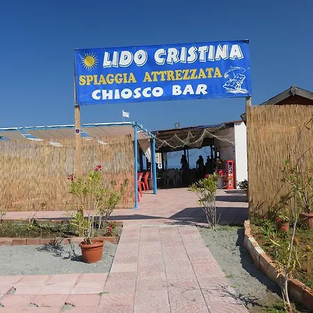 Cristina 3*