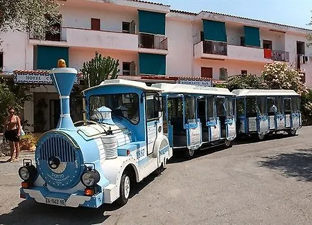 Cristina Hotel 3*