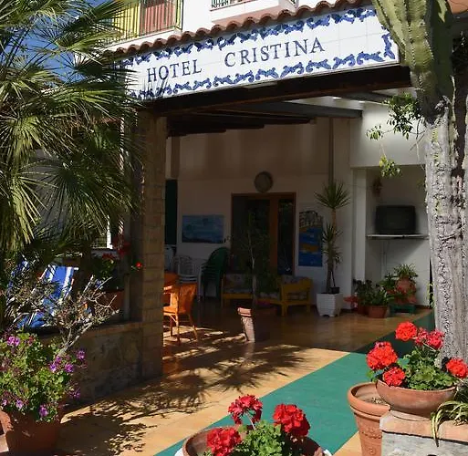 Cristina 3* Diamante