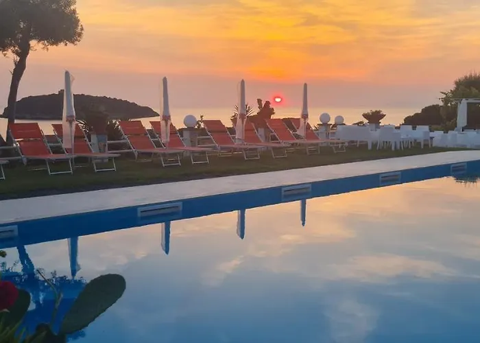 Cristina 3* Diamante