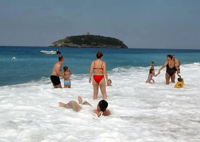 Cristina 3* Diamante