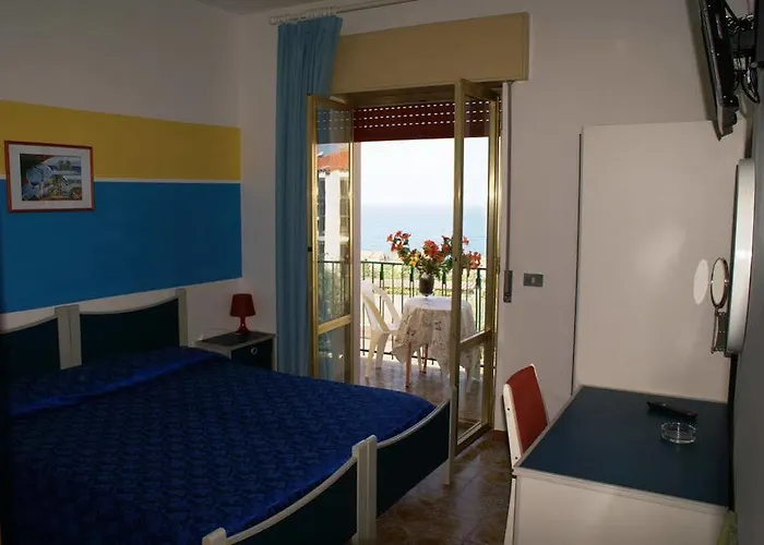 Cristina Otel Diamante